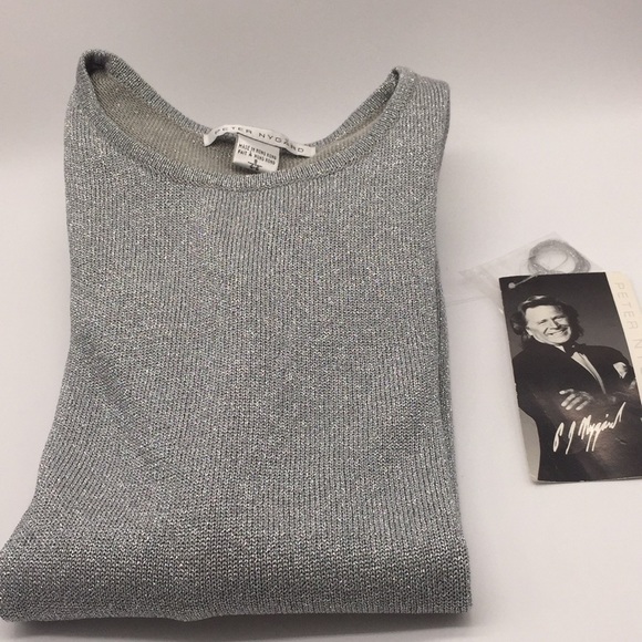 Peter Nygard Woman’s Metallic Silver Sweater S - Picture 11 of 11